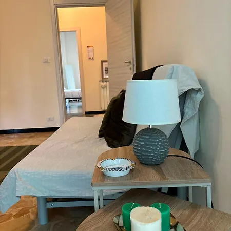 Nicole's House 3* אסטי