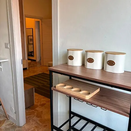 Nicole's House בית הארחה